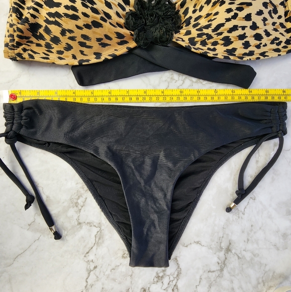 Leopard Bikini, Size M - Picture 4 of 5